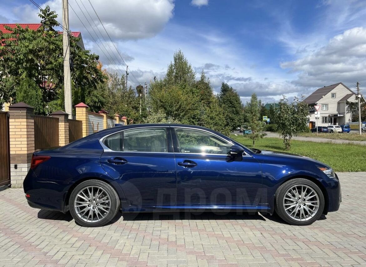 Lexus GS: фото владельца