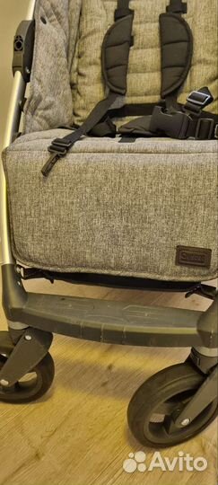 Коляска oyster zero