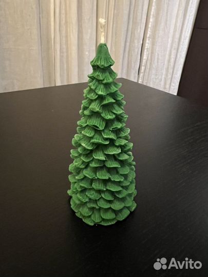 Свеча елка подарок