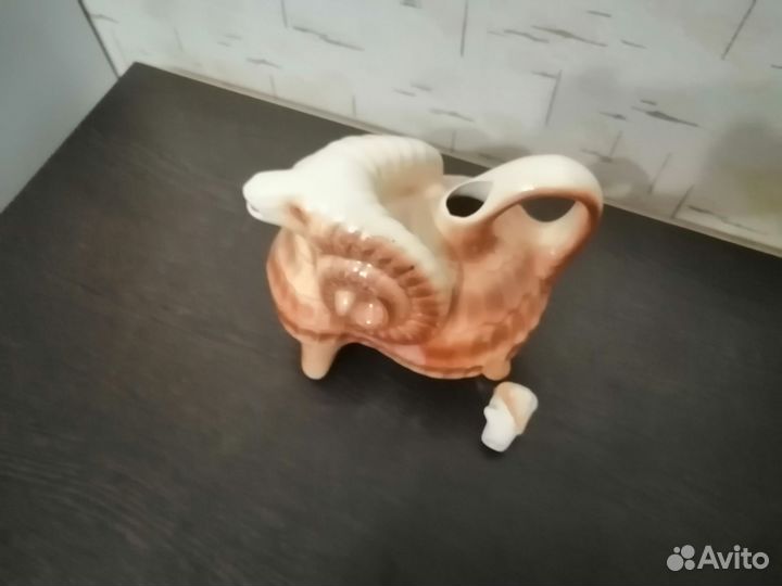 Штофы и графины СССР. Баран. Овен