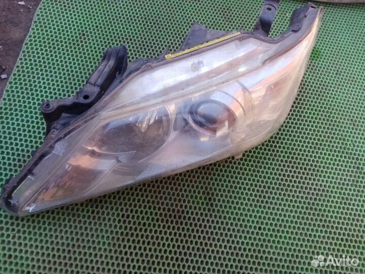 Фара передняя левая Toyota Camry V50
