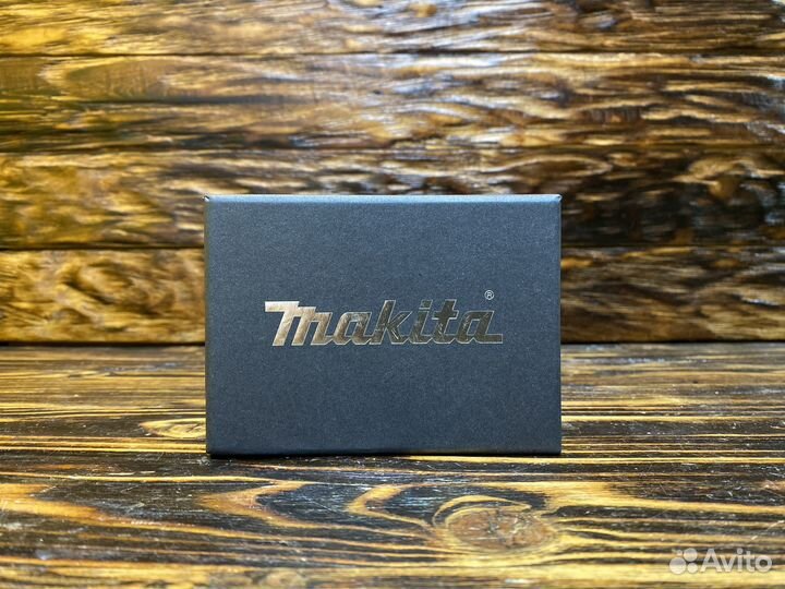 Флешка-брелок Makita в чехле 8 Гб