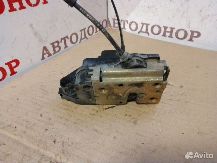 Замок двери передний правый Renault Megane 2