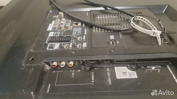 Телевизор Panasonic на запчасти