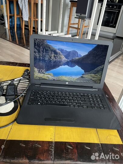 Ноутбук HP 15-af117ur