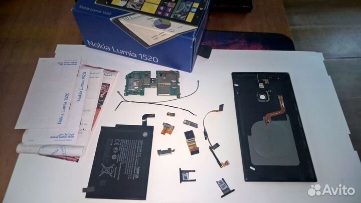 Nokia lumia 2520