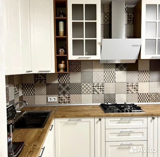 Кухонный гарнитур на заказ под ключ