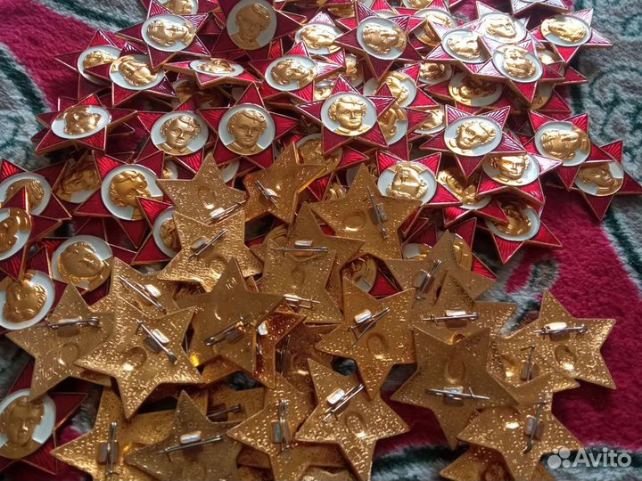 Значки Октябренка СССР