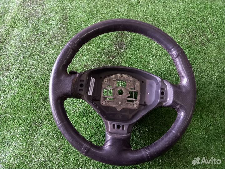 Руль (кожа) Peugeot 3008 2010-2016