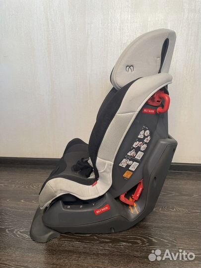 Японское автокресло Ailebebe Carmate 9-25 кг