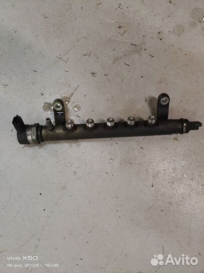 Рейка топливная (рампа) Freelander 2 2007-2014