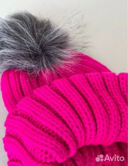 Шапка женская зимняя вязаная фуксия