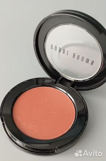 Bobby Brown румяна