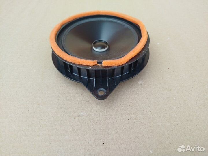 Динамик штатный на дверь Toyota C-HR maxh10