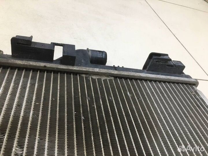 Радиатор системы охлаждения Renault Logan