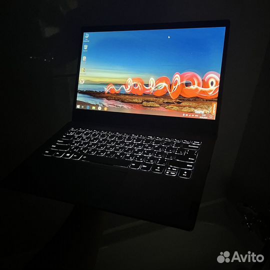 Топовый Lenovo i5-10 поколение 2021