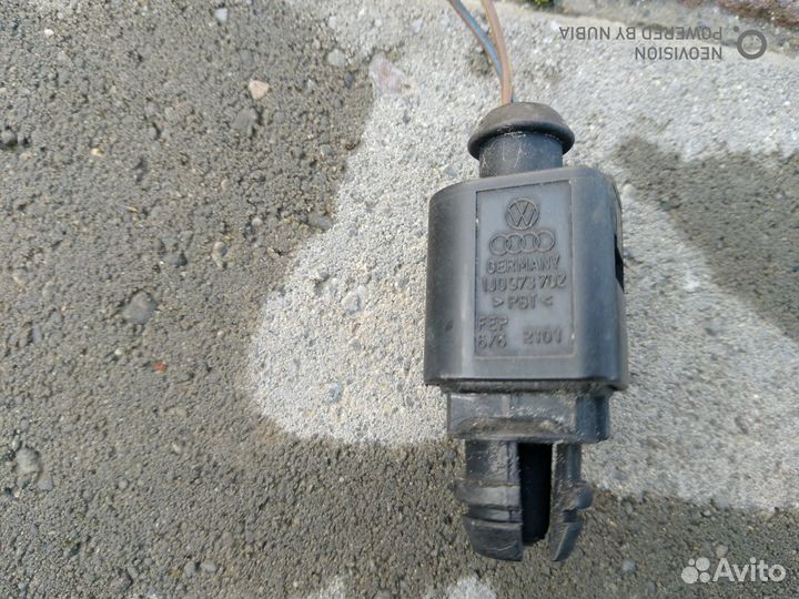 Датчик температуры воздуха Фольксваген Ауди Шкода