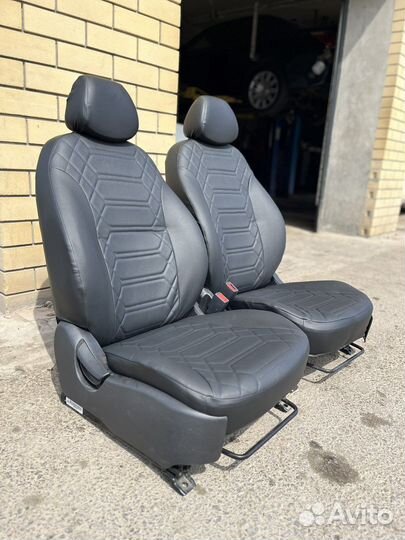 Сиденья на ниву от иномарки