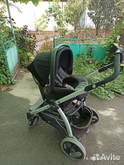 Автолюлька с шасси Peg Perego