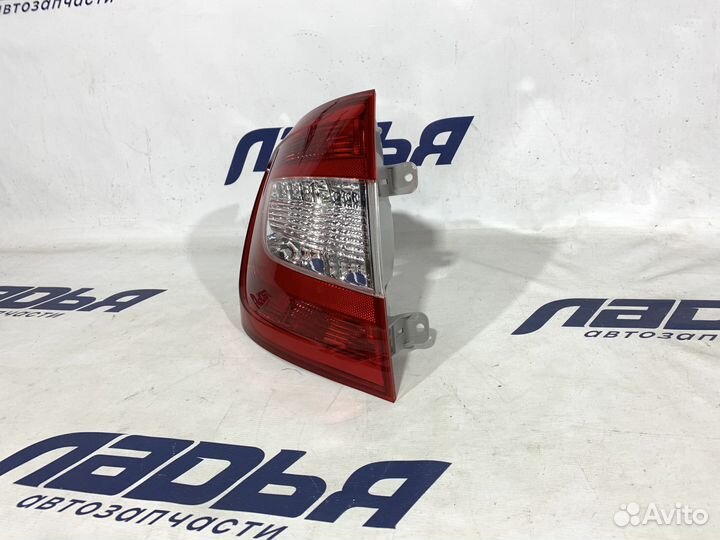 Фонарь задний Skoda Rapid (12-20) левый