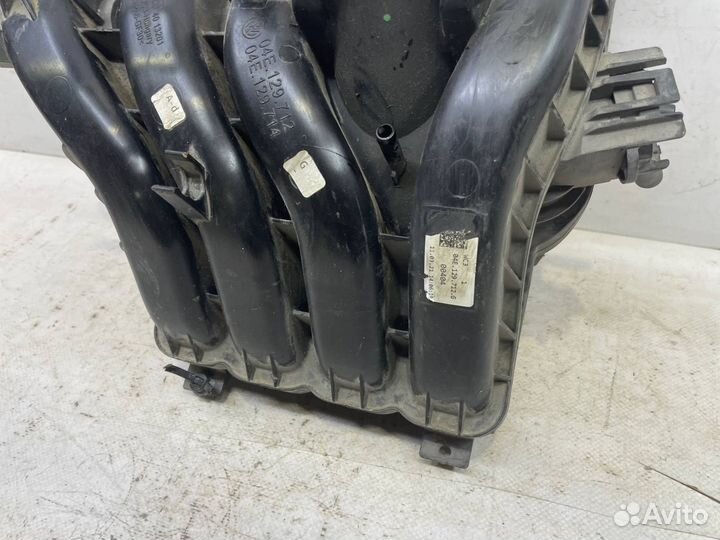 Коллектор впускной Skoda Octavia A7 2012