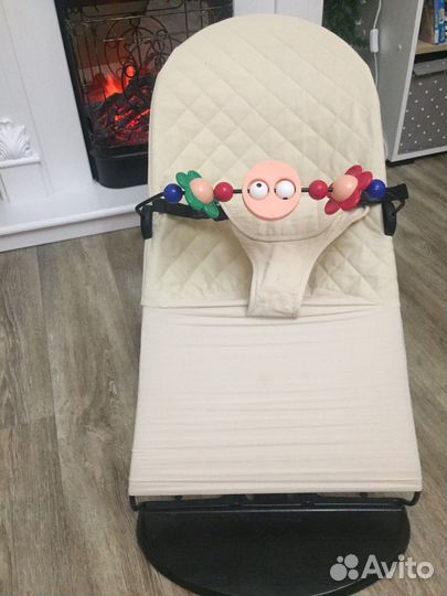 Шезлонг для новорожденных