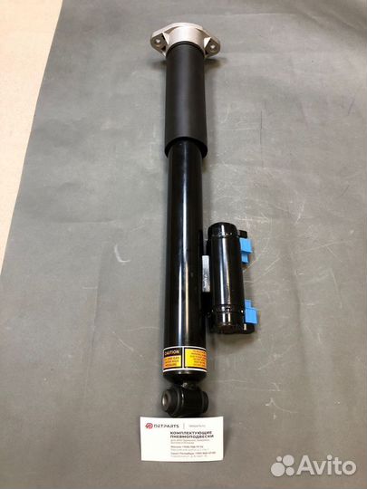 Правый амортизатор mercedes C W205 А2053204430