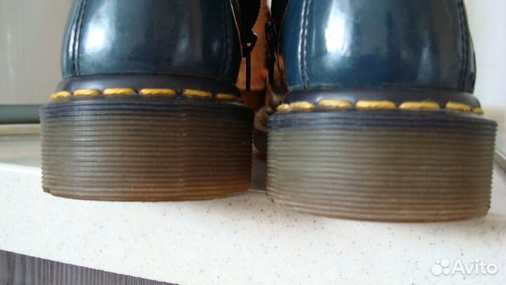 Женская обувь Dr. Martens