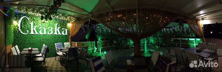 Бармен официант