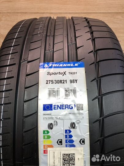 Triangle TH201 275/30 R21 98Y