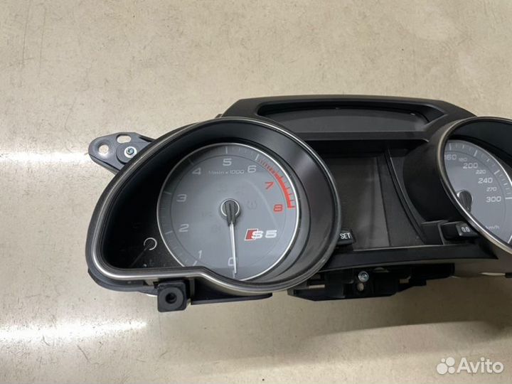 Панель приборов Audi S5 8T cgwc 2012