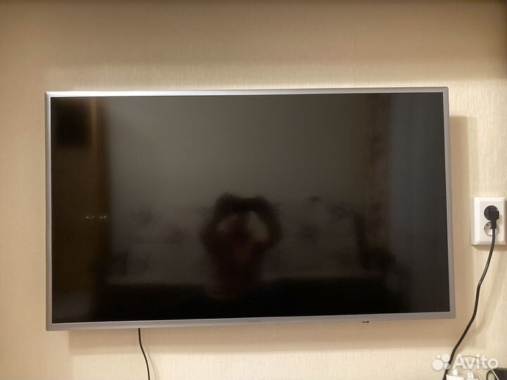 Телевизор smart tv