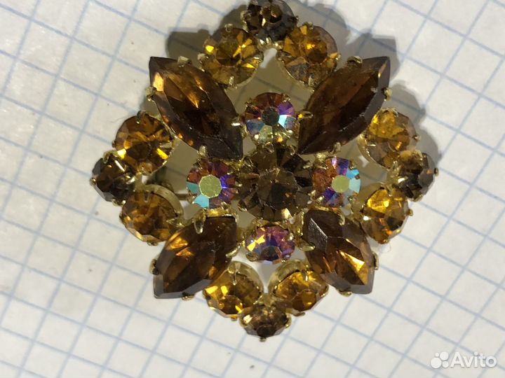 Винтажная брошь