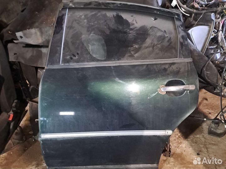 Дверь задняя левая Passat B5