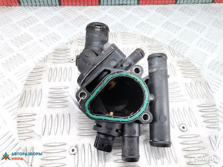 Корпус термостата Mitsubishi Carisma рест. 2001