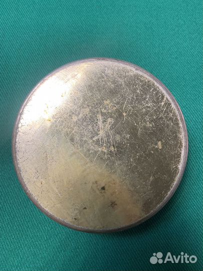 Жестяная банка от икры. Винтаж. Редкость