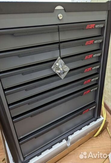 Инструментальная тележка JTC