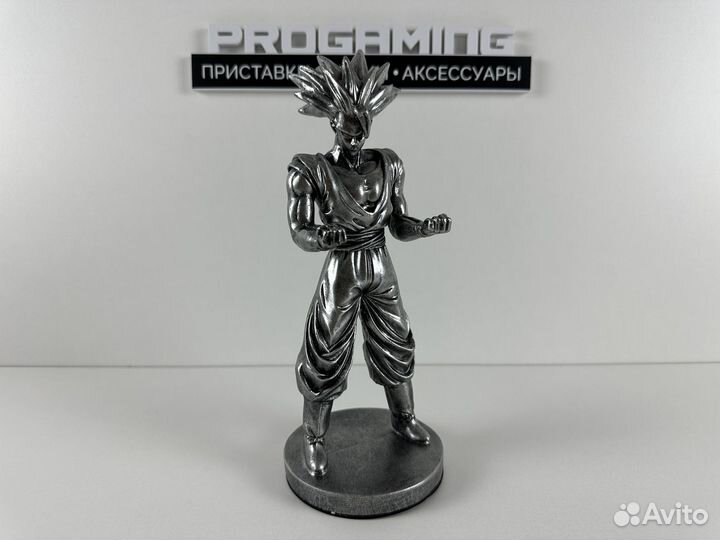 Фигурка держатель для геймпада Dragon Ball Z