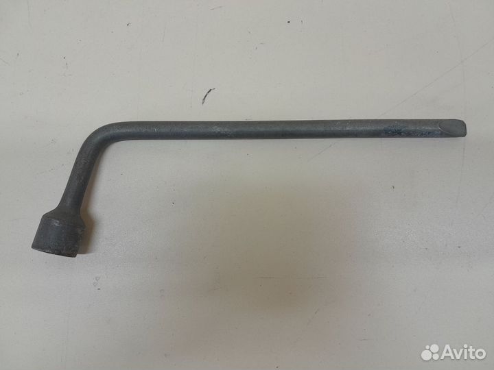 Домкрат Toyota Camry V50 2011-2017