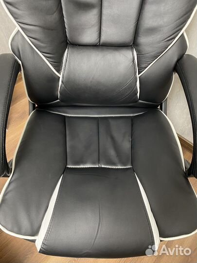 Кресло руководителя, офисное компьютерное