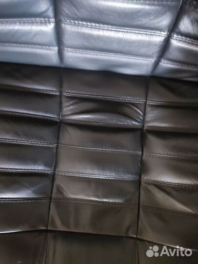 Офисное кресло руководителя