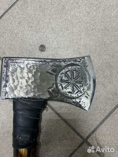 Топор ручной работы