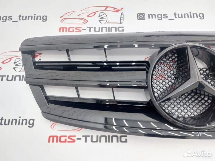 Решетка на Mercedes S-Class w220 02-05г Черная