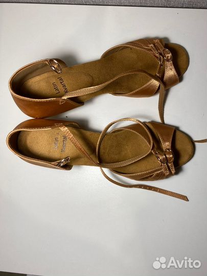 Туфли бальные женские(41 размер)