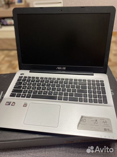 Asus X555D