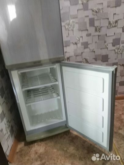 Холодильник