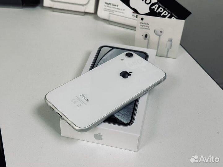 iPhone Xr, 128 ГБ