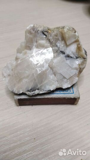 Минералы кальцит