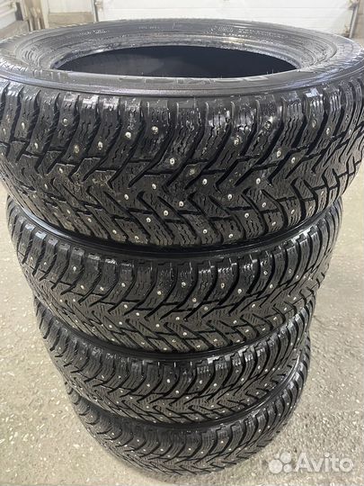 Nokian Tyres Hakkapeliitta 8 205/60 R16 92T