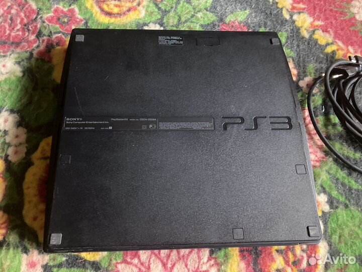 Sony PS3 Slim+Геймпад